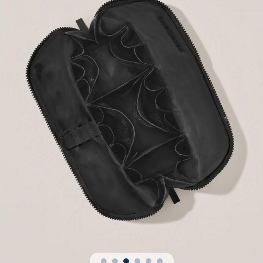 The Onyx Medium Traveller - Picture 4 of 5